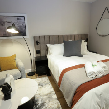 WINK-Aparthotels--Saxon-Square-03