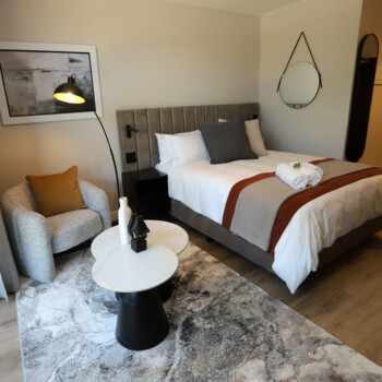 WINK-Aparthotels--Saxon-Square-04
